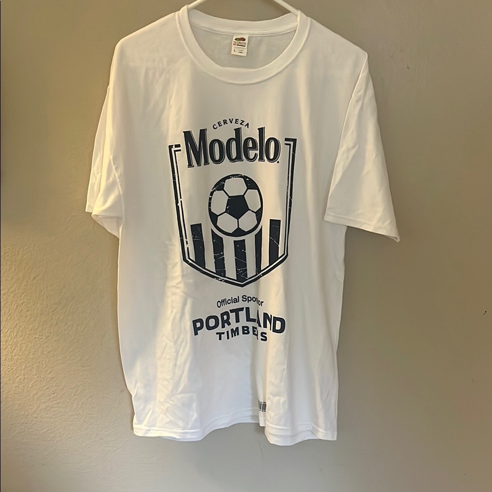 NWT Cerveza Modelo Portland Timbers Soccer Short Sleeve Tee L